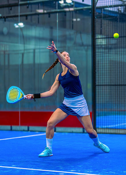 Constructeur court de padel