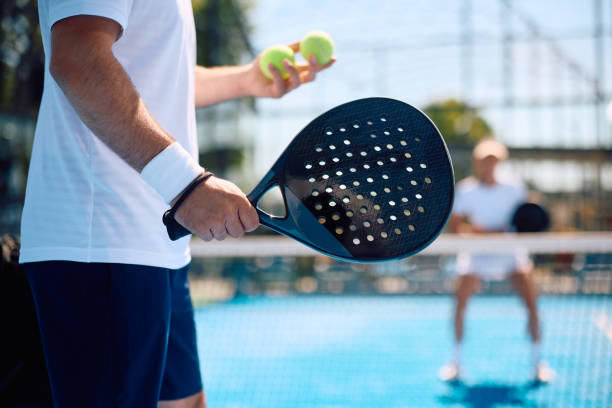 Construction court de tennis